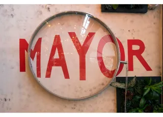 MAYOR